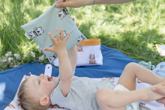 KIRSCHKERNKISSEN | 20cm x 20cm - 200g - kann als Wärmekissen oder Kältekissen verwendet werden